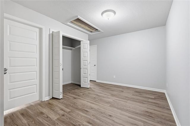 21305 W 215th Terrace, Spring Hill, KS 66083