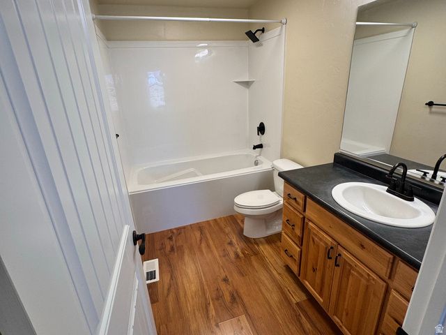 2889 E SOMERSET DR, Spanish Fork, UT 84660