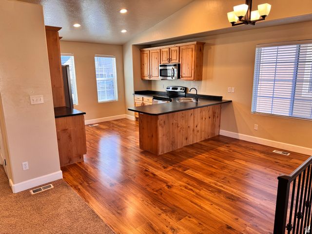 2889 E SOMERSET DR, Spanish Fork, UT 84660