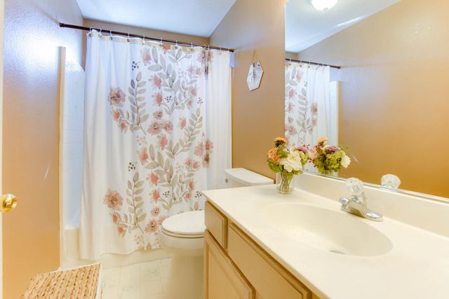 751 La Baig Drive, Hollister, CA 95023