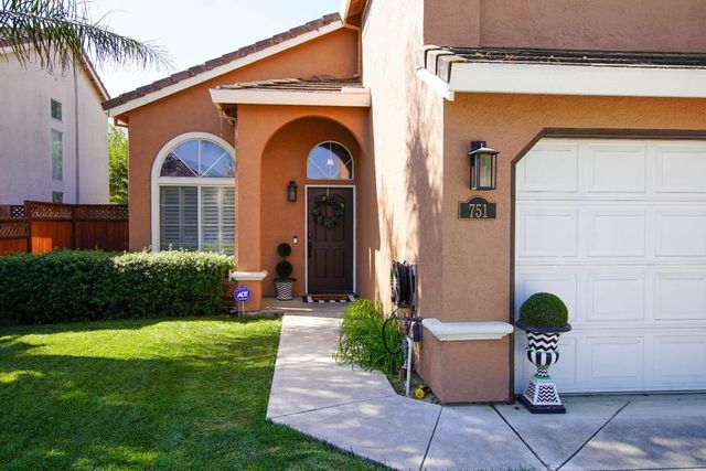 751 La Baig Drive, Hollister, CA 95023