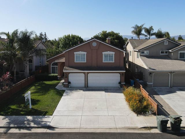 751 La Baig Drive, Hollister, CA 95023