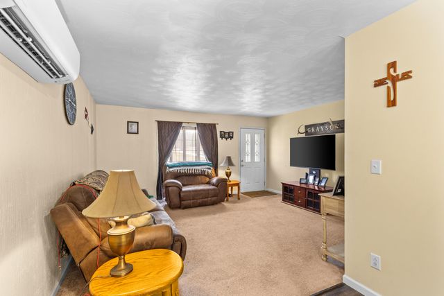 178 Indian Hills Circle, Vanceburg, KY 41179