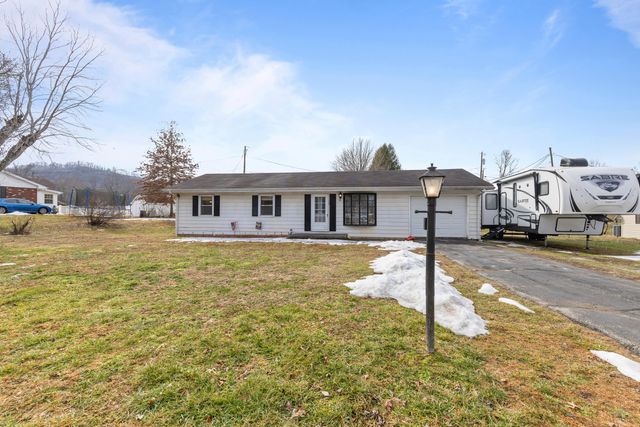 178 Indian Hills Circle, Vanceburg, KY 41179