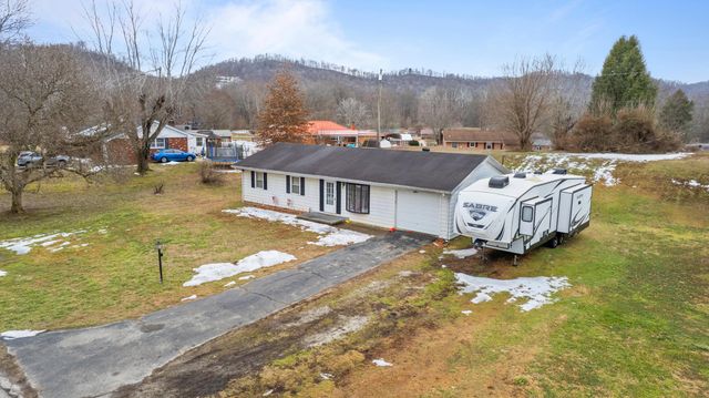 178 Indian Hills Circle, Vanceburg, KY 41179