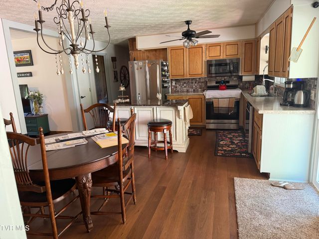2820 Highway 67, Mountain City, TN 37683