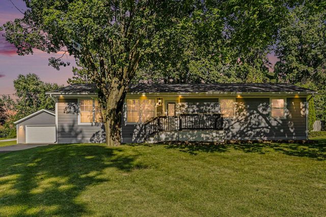 6571 W Johnson Road, La Porte, IN 46350