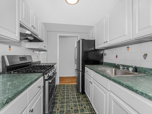 3531 Bronxwood Avenue 3F, Bronx, NY 10469