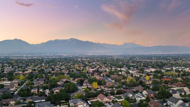 3719 W MANDRAKE WAY, South Jordan, UT 84095