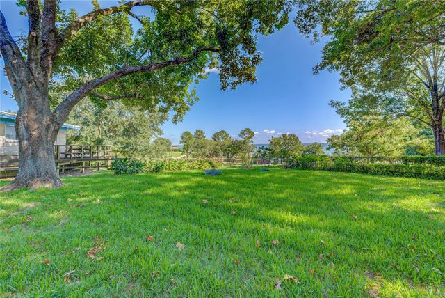 20 Valley Drive, Coldspring, TX 77331