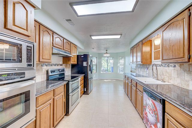 20 Valley Drive, Coldspring, TX 77331