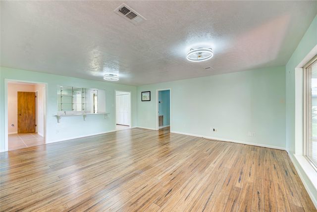 20 Valley Drive, Coldspring, TX 77331