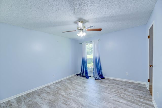 20 Valley Drive, Coldspring, TX 77331