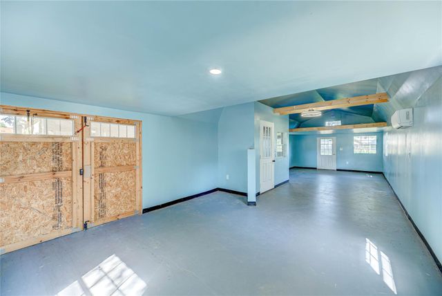 20 Valley Drive, Coldspring, TX 77331