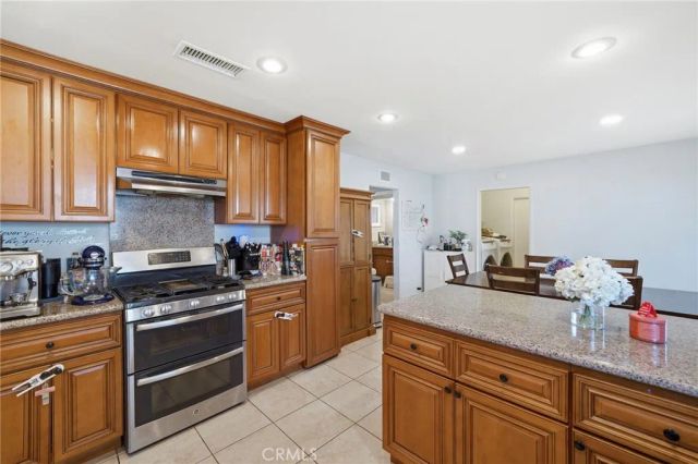 5353 Cumberland, Cypress, CA 90630