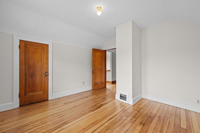 3246 N 49 STREET, Milwaukee, WI 53216