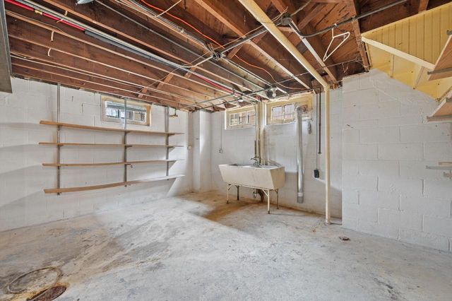 3246 N 49 STREET, Milwaukee, WI 53216