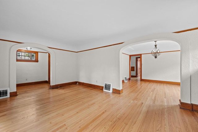 3246 N 49 STREET, Milwaukee, WI 53216