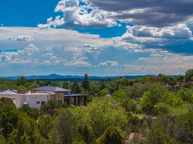 851 Magee Lane, Santa Fe, NM 87501