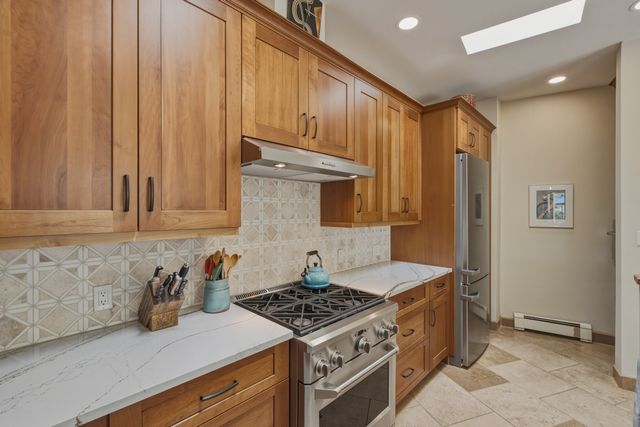 851 Magee Lane, Santa Fe, NM 87501