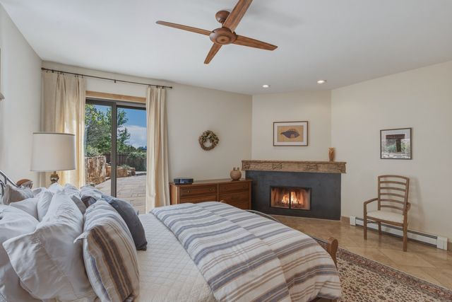 851 Magee Lane, Santa Fe, NM 87501