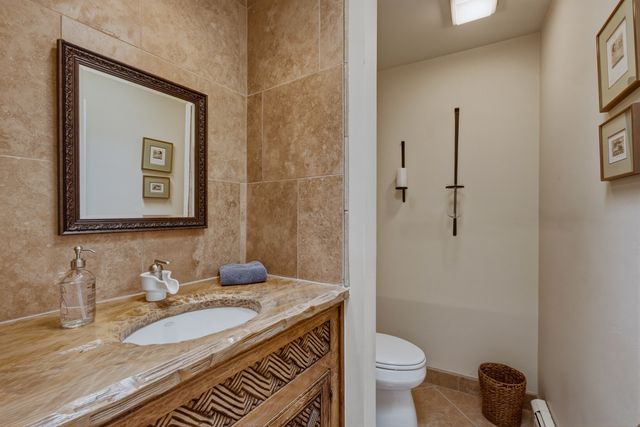 851 Magee Lane, Santa Fe, NM 87501