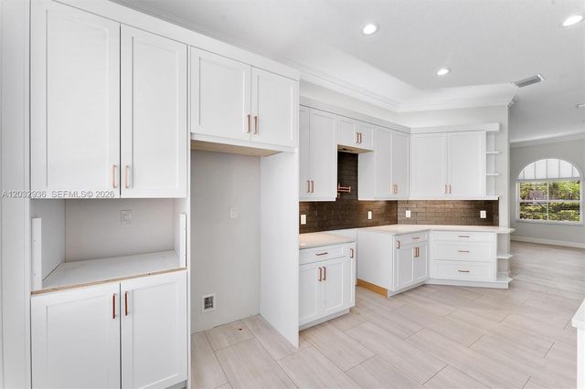 4228 NW 41st Ln, Coconut Creek, FL 33073