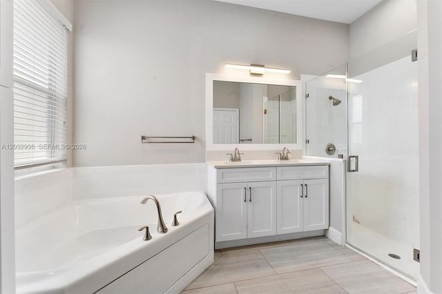 4228 NW 41st Ln, Coconut Creek, FL 33073