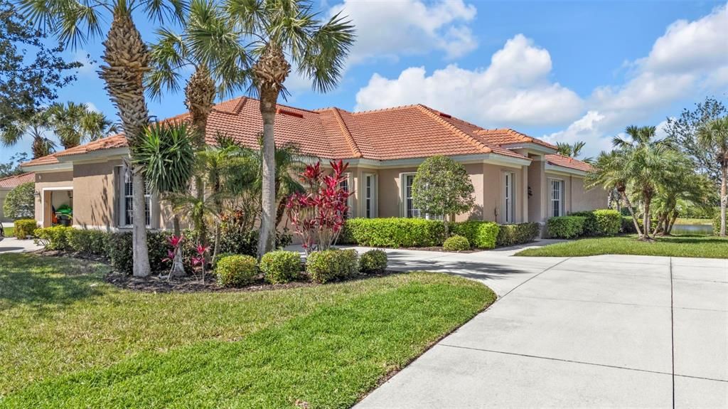 2676 WAX MYRTLE COURT, Port Charlotte, FL 33953