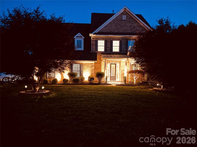 7405 Spice Bush Court, Waxhaw, NC 28173