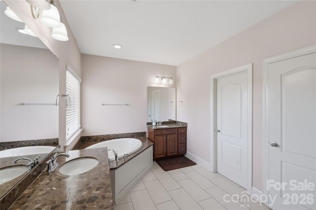 7405 Spice Bush Court, Waxhaw, NC 28173