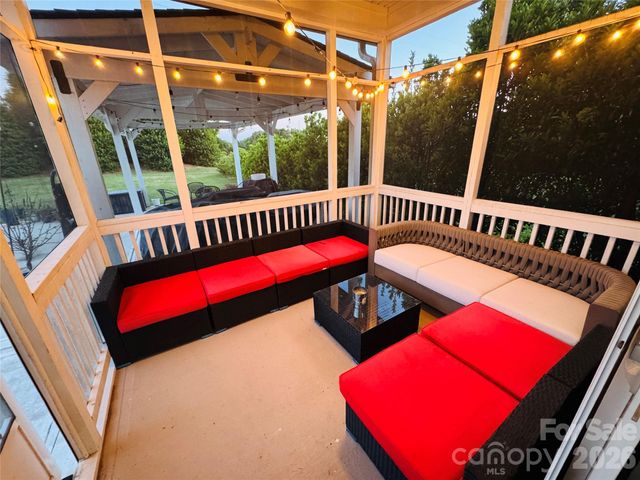 7405 Spice Bush Court, Waxhaw, NC 28173