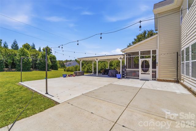 7405 Spice Bush Court, Waxhaw, NC 28173