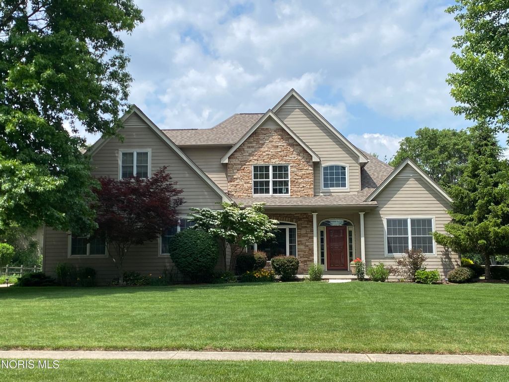 6960 Shadowcreek Drive, Maumee, OH 43537