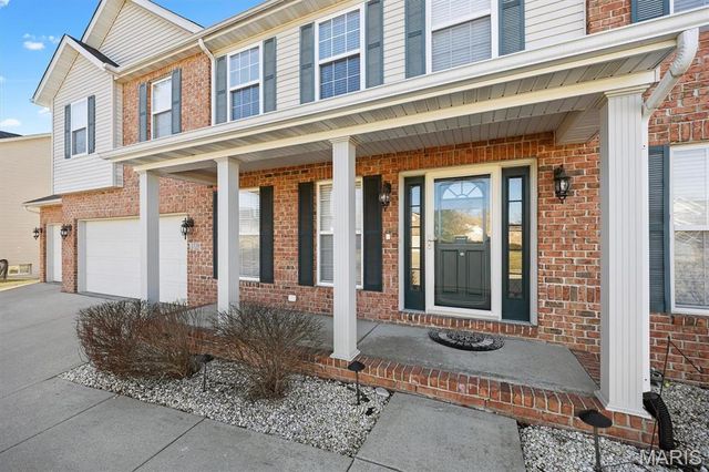 2728 Lauren Lake Drive, Shiloh, IL 62221