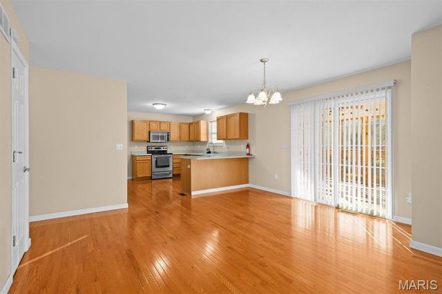 2728 Lauren Lake Drive, Shiloh, IL 62221