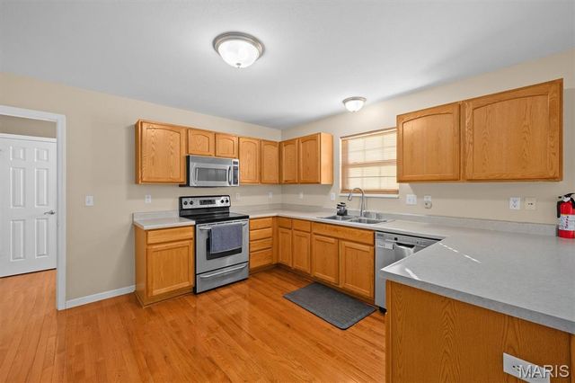 2728 Lauren Lake Drive, Shiloh, IL 62221