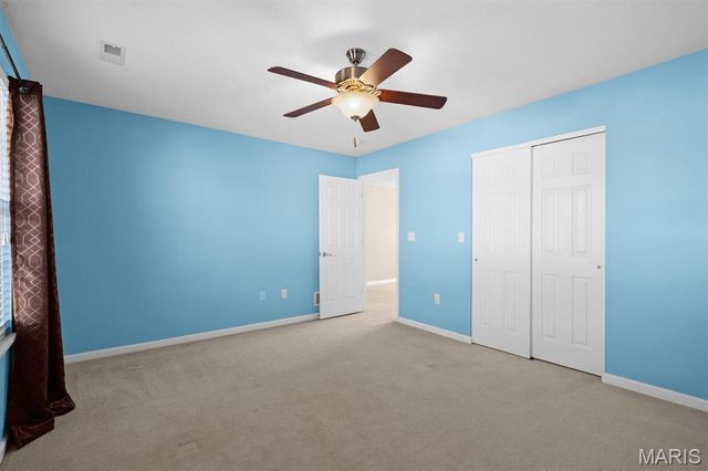 2728 Lauren Lake Drive, Shiloh, IL 62221