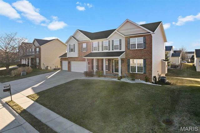 2728 Lauren Lake Drive, Shiloh, IL 62221