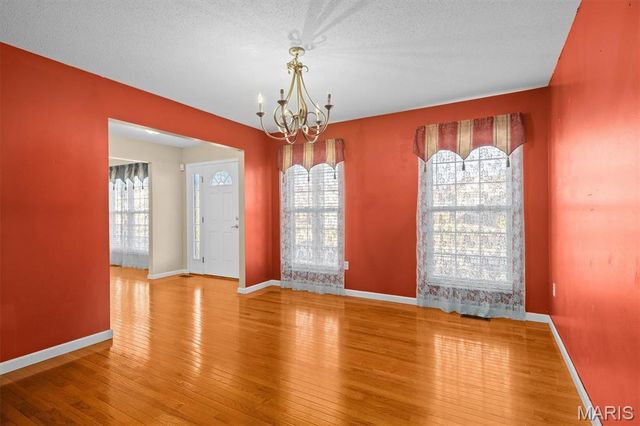 2728 Lauren Lake Drive, Shiloh, IL 62221