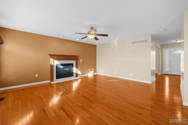 2728 Lauren Lake Drive, Shiloh, IL 62221