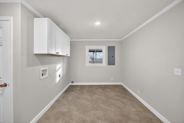 2136 Broad St, W, Cookeville, TN 38501