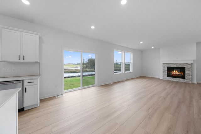 7621 Lotus Lane, Lino Lakes, MN 55038