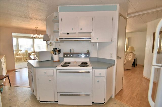 169 PARADISE LANE, Auburndale, FL 33823