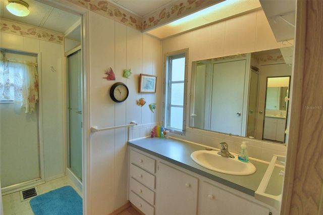 169 PARADISE LANE, Auburndale, FL 33823