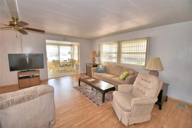 169 PARADISE LANE, Auburndale, FL 33823