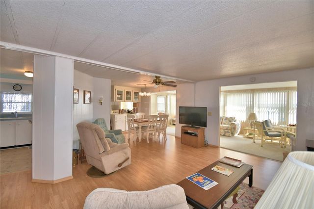 169 PARADISE LANE, Auburndale, FL 33823