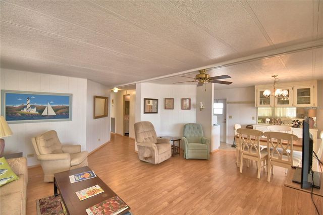 169 PARADISE LANE, Auburndale, FL 33823