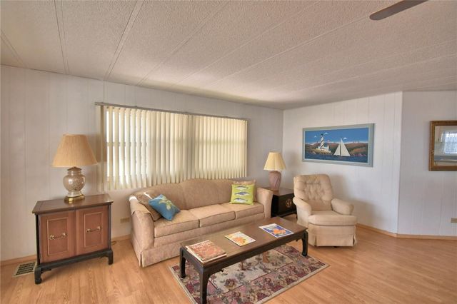 169 PARADISE LANE, Auburndale, FL 33823