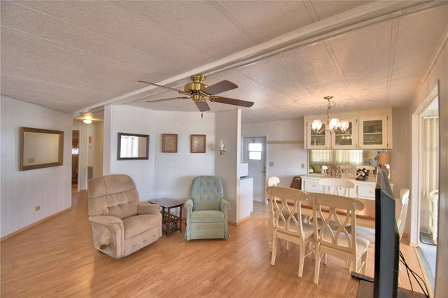 169 PARADISE LANE, Auburndale, FL 33823